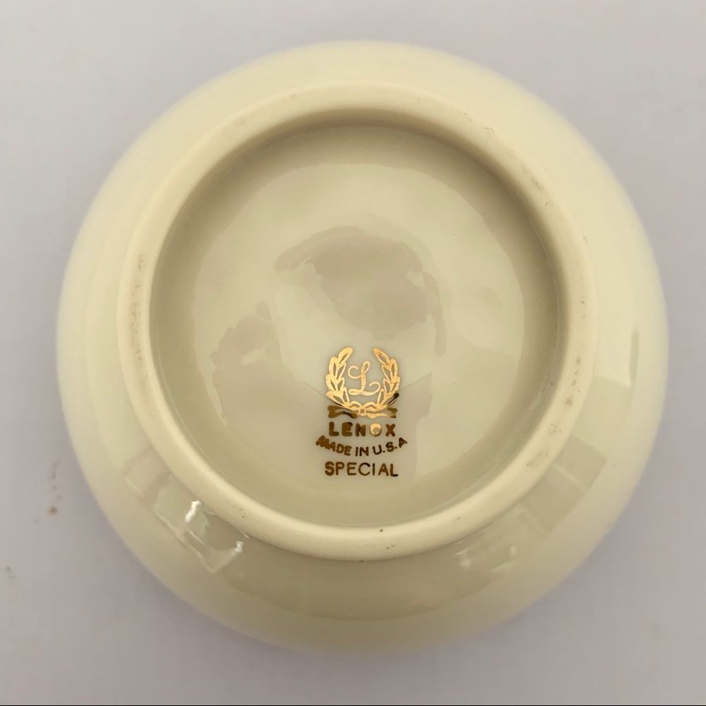 Lenox small rose bowl with gold trim - Picture 4 of 5